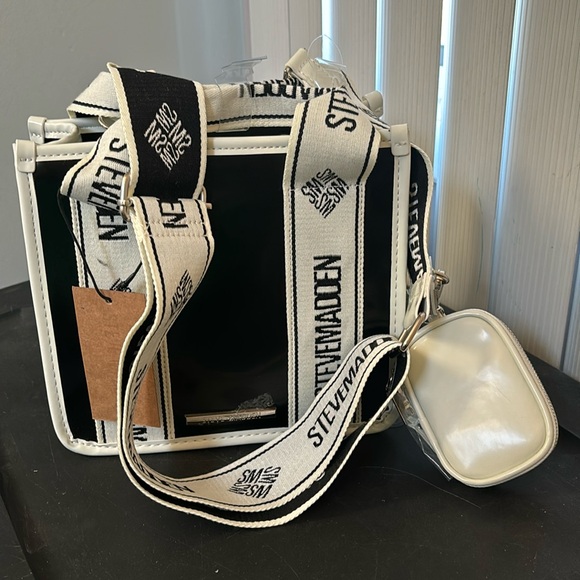 【関税・送料込み】STEVE MADDEN ハンドバッグ Steve Madden | Bags | Nwt Steve Madden Purse With Mini Zip